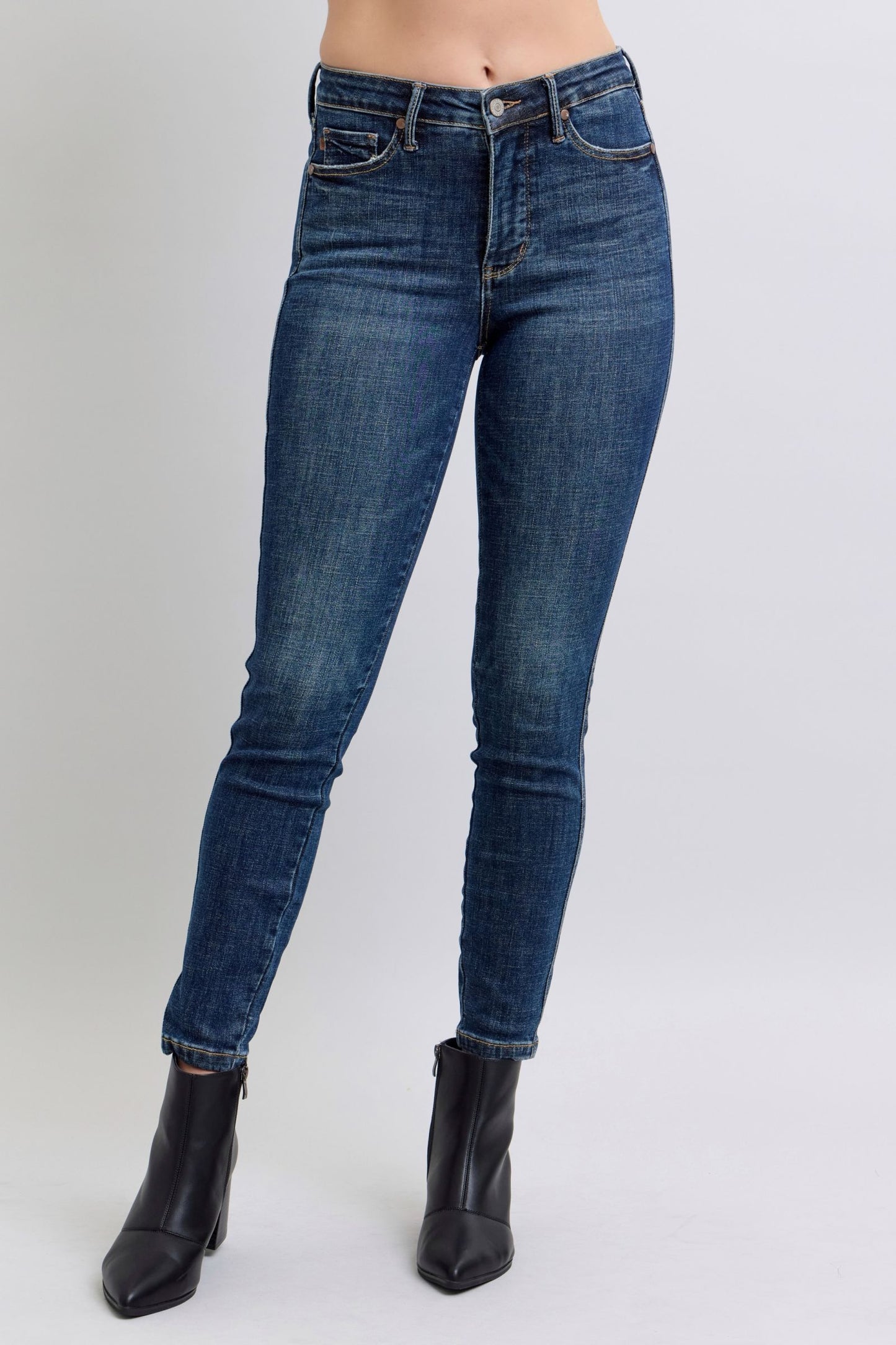 Judy Blue Tummy Control Jeans